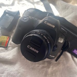 Canon 5D mark III (with lens)